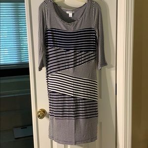 Comfy navy print pregnancy dress